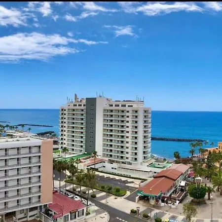 Las Americas For Holiday